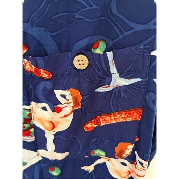 Junction West Men’s Button Down Shirt Sz women in Martini Glass Blue Short Sleev - Picture 3 of 9